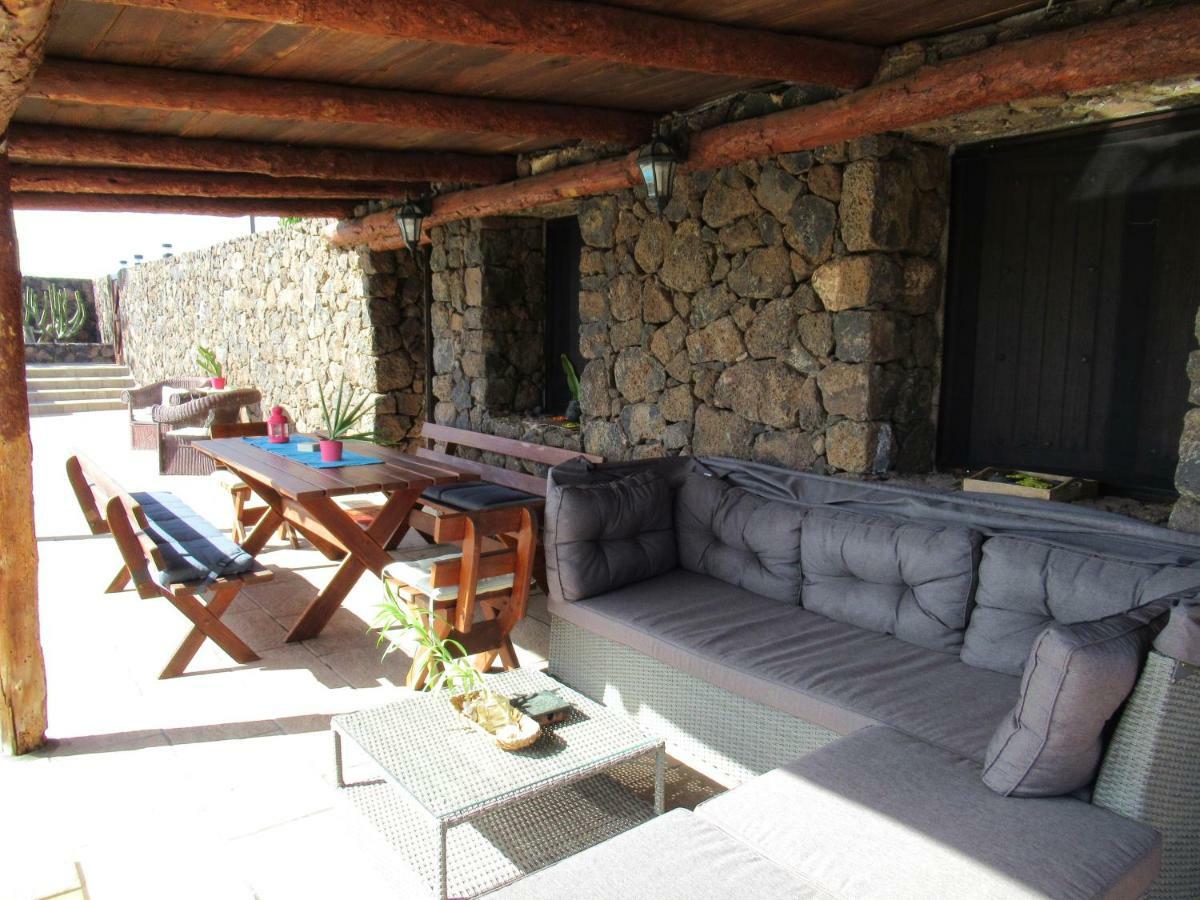 Apartamento El Cercado Tías Exterior foto