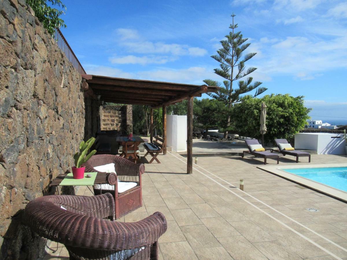 Apartamento El Cercado Tías Exterior foto